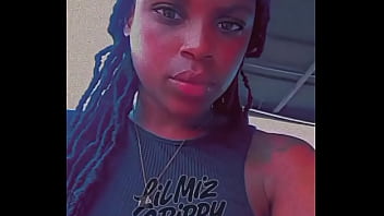 Happy tuesday ft the tightest girp i'm feeling healthy and happy working i'll be back right afte