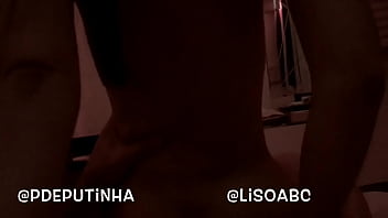 Ela só queria gozar no ou de outro