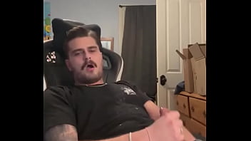 Oh fuck i'm gonna cum #cumblaster #gaysexy #cum