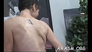 Voluptuous babe does her best to cum