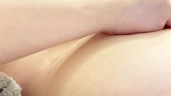 Hollow glass dildo with a cam inside the pussy she came so fucking hard