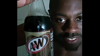 Who wants some caffeine free rootbeer soda beverage with rootbeer flavored anus for free 2