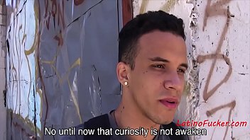 Latino Men Fuck Outdoor For Money thumbnail