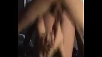 Cachonda Se Folla A Su Mejor Amigo thumbnail