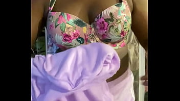 Upcoming underground artist & female rapper al casino black