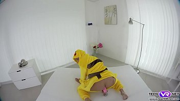 Vr pokemon teen nicole love toys her sweet pussy
