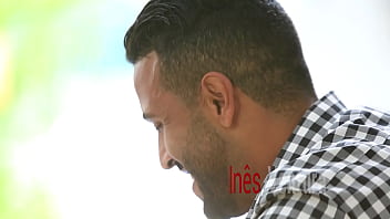 Ela me seduziu enquanto estudavamos