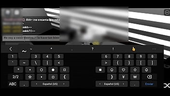 Chica guapa me hace sentir bien en roblox