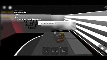 Chica guapa me hace sentir bien en roblox