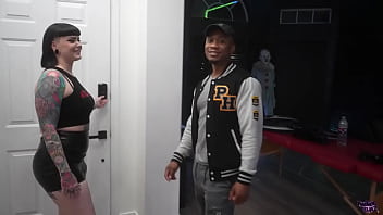 Tatted goth pawg sluts share bbc tinder date