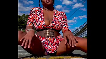 The meat wanted to be free #blacktrans #ebonytrans #blacktgirls #prettytrans #beautitultrans #sexytrans #naturaltrans #pa