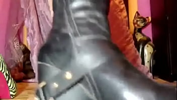 Un po comico un po fetish