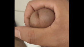 Batendo Punheta De Pau Duraço thumbnail