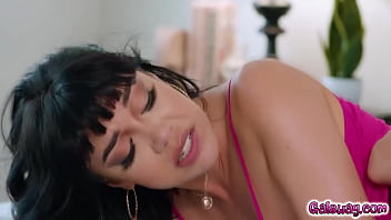 Kenna James And Little Puck Ripping Off Their Pants And Have Sex thumbnail