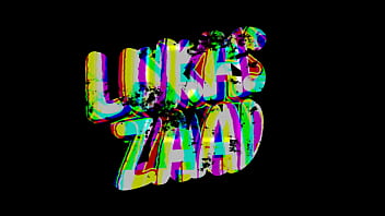 Na casa de swing ela adora gozar pelo cu enquanto eles vê e batem punheta