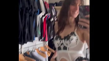 #lingerie#avis moi je trouve que mes seins ne sont pas trop mis en valeur …