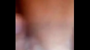 Masturbandose gordita