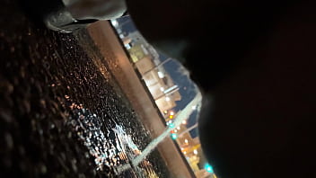 Pissing everywhere i go