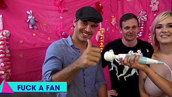 Lucky horny fan reams tory lane megan & siri in insane gangbang