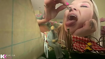 Day 4 breeding for feeding tiny experiment at goddess kaiia's tiny playhouse