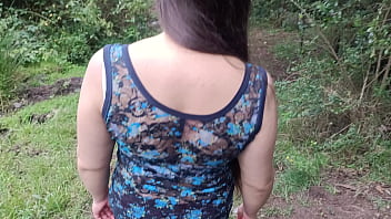 Madrastra Amateur Con Su Hijastro En El Bosque Se Exhibe Y Se Deja Manosear Las Tetas El Culo Y Su Enorme Vagina Desi Bhabhi thumbnail