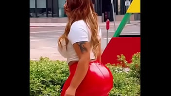 Algo Pasado De Lanza El Trasero De Mariela thumbnail