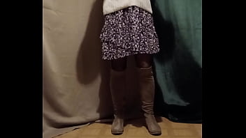 2025 09 23 esclave f exhib et humiliations en ville