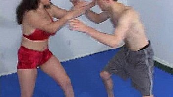 Nonton Pathetic Boy Suffers Between Legs In A One On One Match thumbnail