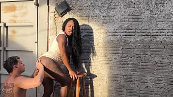 Amante quiz dar na garagem só esperou a minha mulher sair