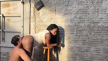 Amante quiz dar na garagem só esperou a minha mulher sair