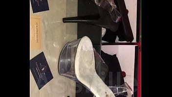 Voici mes paires de chaussures de pole pleaser achetées à la boutique les