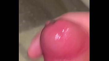 Gozando Muito Na Banheira thumbnail