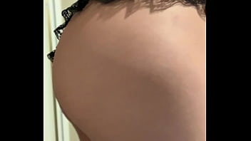 Pour en voir plus devenez fan ou passez en mp pour du contenu