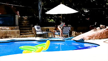 Emma haize poolside huge cock pov deepthroat blowjob and facial