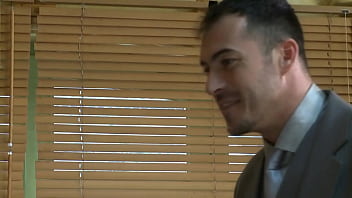 A threesome with amanda black a slut gets all her holes filled