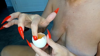 Milf eggs in pussy biology closeup insemination handjob