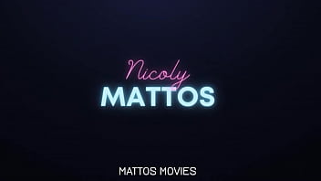 Bate papo e depois rola na safadinha chupando ela ate gozar