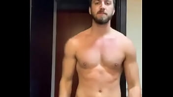 Tio Muestra Polla Enorme thumbnail