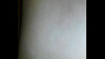 Gozando no cuzinho da puta