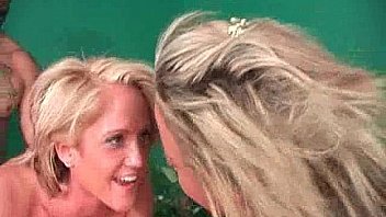 Black pleases two babes