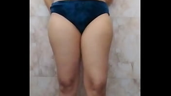 Big Boobs Girlfriend Fingring Tight Pussy In Bathroom Hindi Talk thumbnail