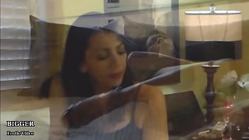 Slender latina with gorgeous legs