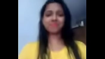 Desi girl playing pussy