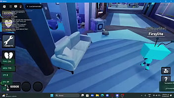 Dandy's world fangame getting absolute clapped by a giant tix on roblox