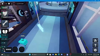 Dandy's world fangame getting absolute clapped by a giant tix on roblox