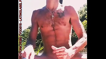 Tycosys live ce mec est une machine à baisé