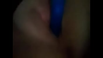 Fat juicy pussyplay with dildo