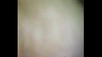 Socando forte no rabo melou