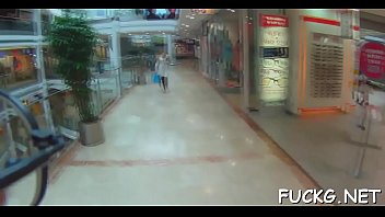 Girl fucked by a fellow in glasses