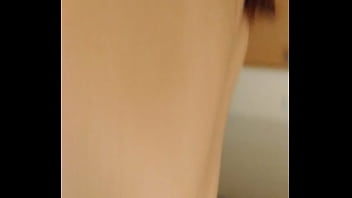 Le gusta mucho comer